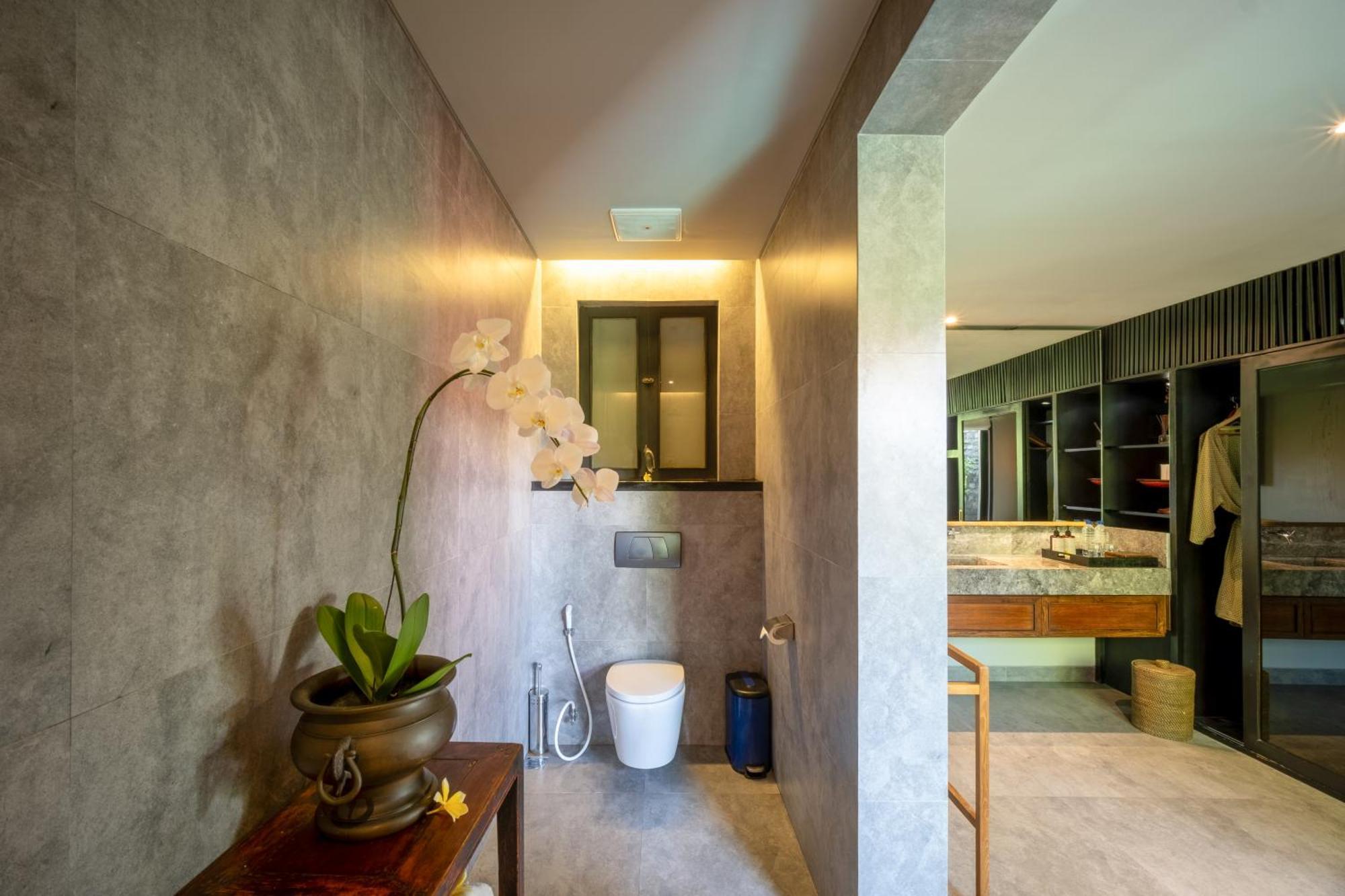 De Suma - Fully Staffed Luxury Villa, Walk To The Beach! Villa *