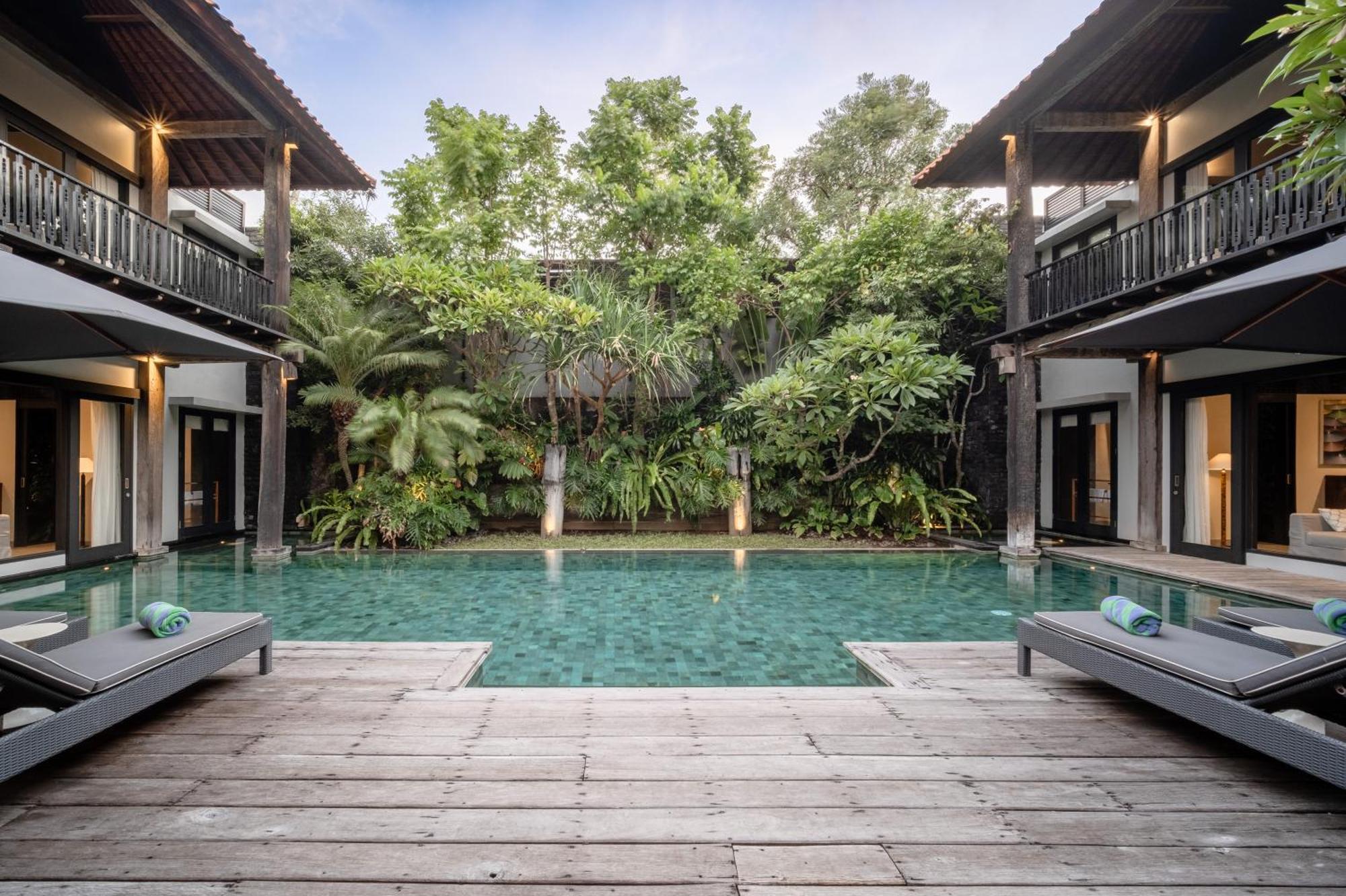 De Suma - Fully Staffed Luxury Villa, Walk To The Beach! Seminyak