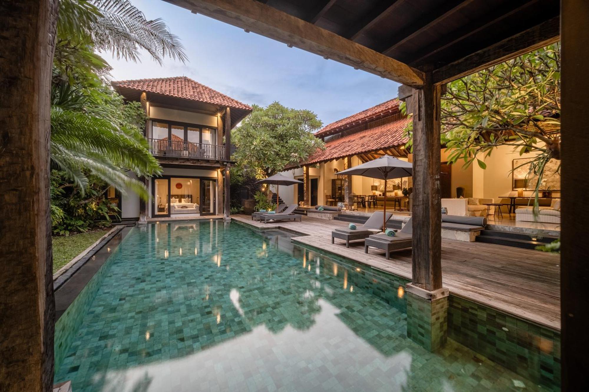 De Suma - Fully Staffed Luxury Villa, Walk To The Beach! Villa Seminyak